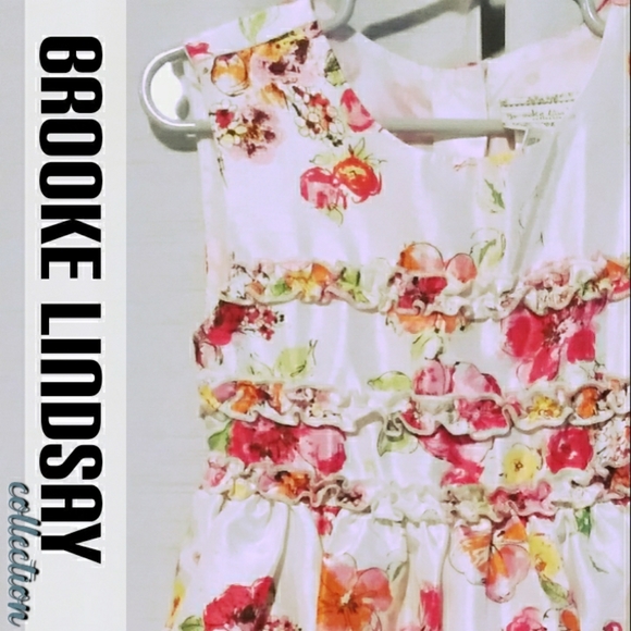 💣2/$15💣 FLOWER DRESS - Picture 1 of 8